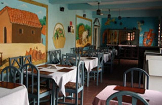 Maria Rosa Resort カラングート エクステリア 写真
